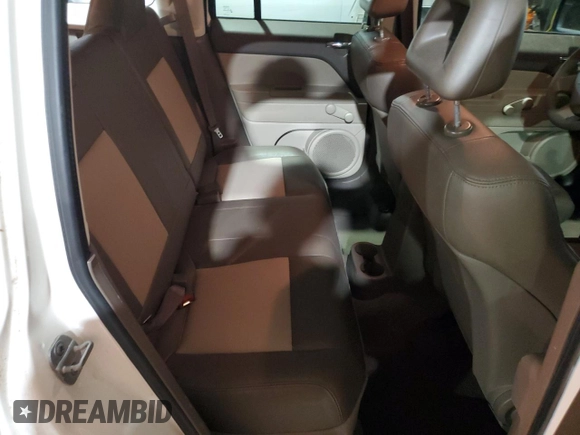 2008 Jeep Patriot Sport with VIN 1J8FT28008D773064, listed as a Copart auction lot 85144074 with 156,951 mi miles and Clean title. Bid and sale history available at DreamBid. Image 11.
