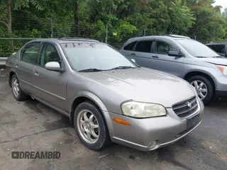 2001 Nissan Maxima SE z VIN JN1CA31D61T830594, wystawiony jako IAAI lot #42283716 z przebiegiem 218 155 mil mil oraz . Historia ofert i sprzedaży dostępna na DreamBid. Obrazek 1.