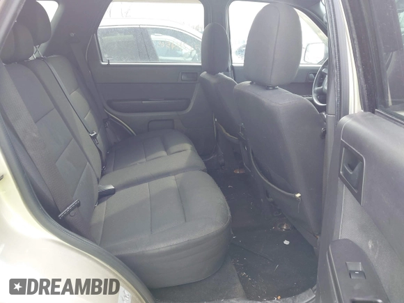 2010 Ford Escape XLT с VIN 1FMCU0D75AKC30529, выставлен на аукционе IAAI как лот 41618067 с пробегом 153 637 миль миль и . История ставок и продаж доступна на DreamBid. Изображение 8.