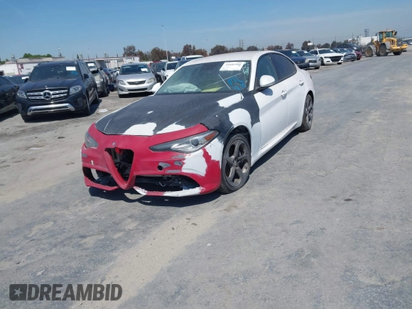 2018 Alfa Romeo Giulia with VIN ZARFAEBNXJ7566002, listed as a IAAI auction lot 41681991 with 23,167 mi miles. Bid and sale history available at carsss.com. Image 2.