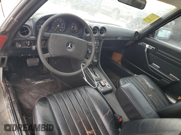 1976 Mercedes-Benz SLC с VIN 10702412015039, выставлен на аукционе Copart как лот 54490515 с пробегом 132 693 миль миль и Чистый • Clean title. История ставок и продаж доступна на DreamBid. Изображение 8.