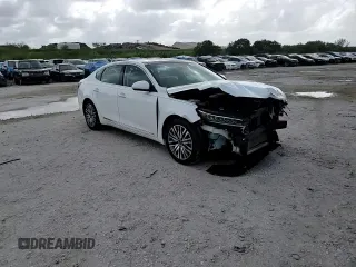 2020 Kia Cadenza Limited with VIN KNALC4J17L5232666, listed as a Copart auction lot 78526554 with 26,300 mi miles and Non Repairable. Bid and sale history available at carsss.com. Image 14.