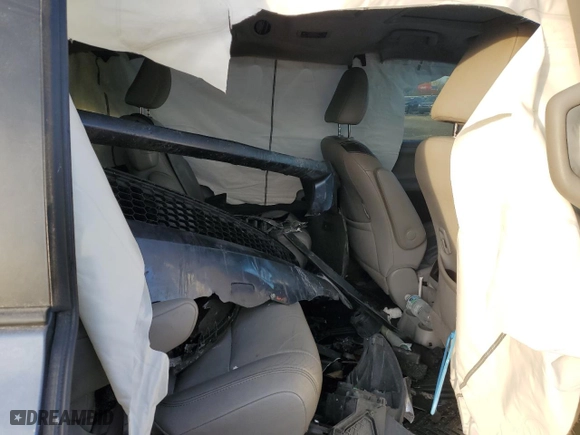2015 Toyota Sienna XLE with VIN 5TDYK3DC8FS654883, listed as a Copart auction lot 84719274 with 0 mi miles and Salvage Title. Bid and sale history available at carsss.com. Image 11.