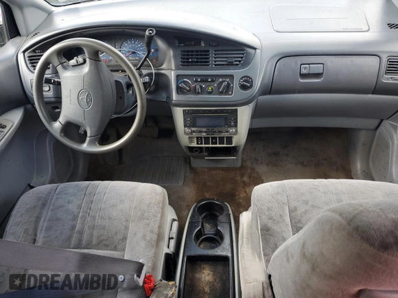 2002 Toyota Sienna LE with VIN 4T3ZF13CX2U463618, listed as a Copart auction lot 73660534 with 279,315 mi miles and Salvage Title. Bid and sale history available at carsss.com. Image 8.