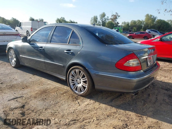 2008 Mercedes-Benz E-Class Luxury 3.5L with VIN WDBUF56X58B261012, listed as a IAAI auction lot 41858226 with 241,333 mi miles. Bid and sale history available at carsss.com. Image 3.