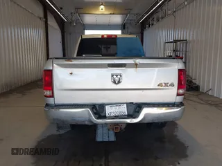 2010 Dodge 1500 SLT z VIN 1D7RV1GT3AS117632, wystawiony jako IAAI lot #41940483 z przebiegiem 310 651 mil mil oraz . Historia ofert i sprzedaży dostępna na DreamBid. Obrazek 16.
