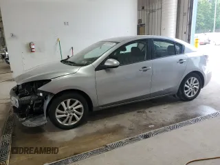 2012 Mazda 3 i Touring with VIN JM1BL1V8XC1679438, listed as a Copart auction lot 60636905 with 117,764 mi miles and Salvage title. Bid and sale history available at DreamBid. Image 1.