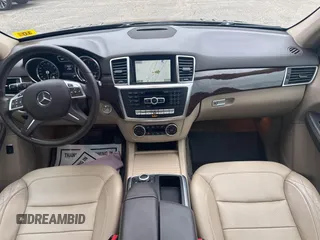 2015 Mercedes-Benz M 250 z VIN 4JGDA0EB3FA510415, wystawiony jako IAAI lot #42305159 z przebiegiem 225 869 mil mil oraz . Historia ofert i sprzedaży dostępna na DreamBid. Obrazek 6.