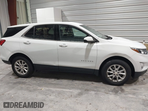 2020 Chevrolet Equinox LT with VIN 2GNAXUEV0L6128219, listed as a IAAI auction lot 41205372 with 106,611 mi miles. Bid and sale history available at carsss.com. Image 13.