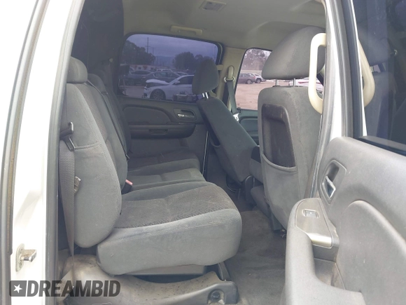 2007 Chevrolet Avalanche LTZ with VIN 3GNFK12397G298661, listed as a IAAI auction lot 42057845 with Not Provided miles. Bid and sale history available at carsss.com. Image 8.
