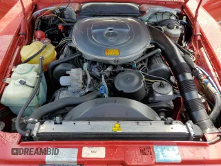 1987 Mercedes-Benz 560 Series 560SL with VIN WDBBA48D2HA055672, listed as a Copart auction lot 59116704 with 40,590 mi miles and Non Repairable. Bid and sale history available at carsss.com. Image 11.
