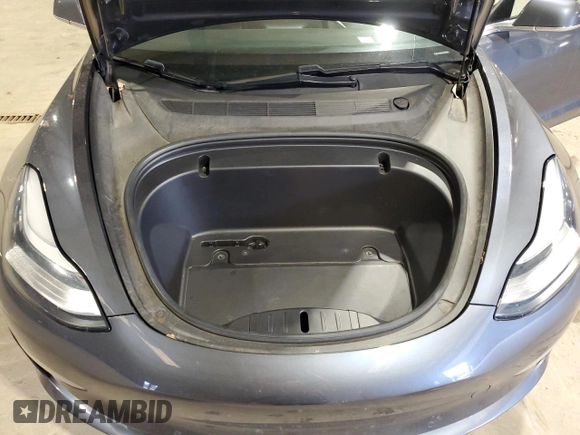 2020 Tesla Model 3 Performance z VIN 5YJ3E1EC8LF640891, wystawiony jako Copart lot #52377615 z przebiegiem 77 343 mil mil oraz Szkoda całkowita • Salvage title. Historia ofert i sprzedaży dostępna na DreamBid. Obrazek 13.
