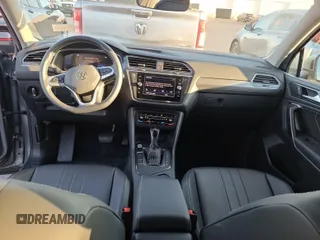2024 Volkswagen Tiguan SE with VIN 3VV3B7AX5RM107374, listed as a IAAI auction lot 42845196 with 24,195 mi miles and . Bid and sale history available at DreamBid. Image 43.