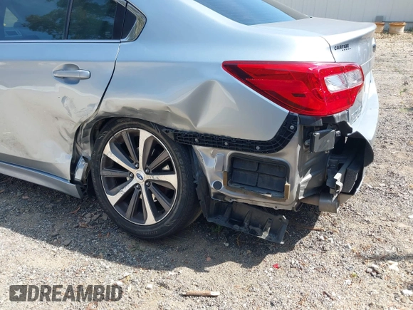 2015 Subaru Legacy Limited with VIN 4S3BNAJ65F3009514, listed as a IAAI auction lot 42472946 with 129,136 mi miles and . Bid and sale history available at DreamBid. Image 6.