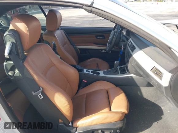 2007 BMW 3 Series 335i with VIN WBAWL73547PX47052, listed as a IAAI auction lot 41700828 with 64,409 mi miles. Bid and sale history available at carsss.com. Image 5.