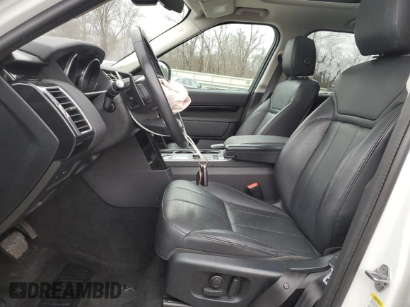 2019 Land Rover Discovery SE with VIN SALRG2RV3K2405654, listed as a Copart auction lot 82462534 with 93,252 mi miles and Salvage Title. Bid and sale history available at DreamBid. Image 7.