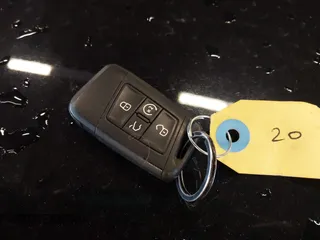2020 Volkswagen Jetta SEL с VIN 3VWEB7BU6LM017747, выставлен на аукционе IAAI как лот 41976197 с пробегом 86 477 миль миль и . История ставок и продаж доступна на DreamBid. Изображение 11.