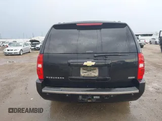 2011 Chevrolet Suburban LTZ с VIN 1GNSCKE02BR370652, выставлен на аукционе IAAI как лот 42473065 с пробегом 250 085 миль миль и . История ставок и продаж доступна на DreamBid. Изображение 16.