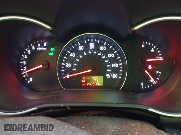 2015 Kia Sorento LX with VIN 5XYKTCA68FG640609, listed as a IAAI auction lot 41902622 with 140,514 mi miles. Bid and sale history available at carsss.com. Image 7.
