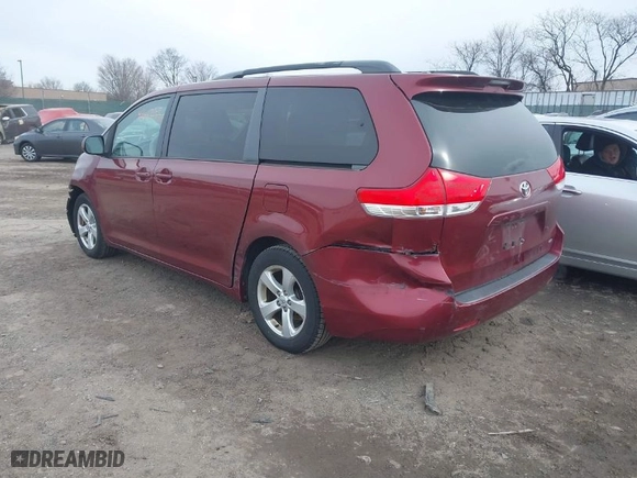 2014 Toyota Sienna LE AAS with VIN 5TDKK3DC6ES433383, listed as a IAAI auction lot 41607527 with 115,235 mi miles. Bid and sale history available at carsss.com. Image 3.