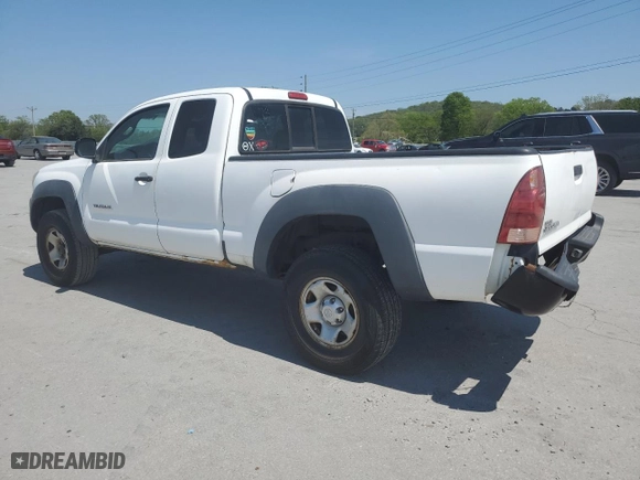 2006 Toyota Tacoma with VIN 5TEUX42NX6Z240310, listed as a Copart auction lot 53532775 with 184,812 mi miles and Clean Title. Bid and sale history available at carsss.com. Image 2.