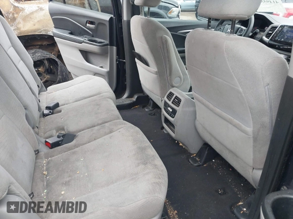 2016 Honda Pilot EX with VIN 5FNYF5H33GB002642, listed as a IAAI auction lot 41495578 with 228,666 mi miles. Bid and sale history available at carsss.com. Image 8.