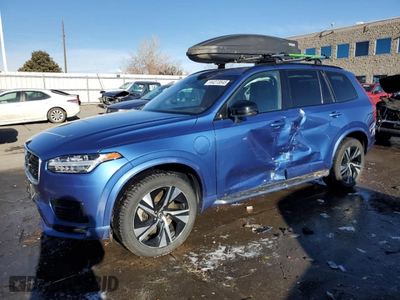 2020 Volvo XC90 R-Design with VIN YV4BR0CM3L1584399, listed as a Copart auction lot 44273545 with 74,800 mi miles and Salvage Title. Bid and sale history available at carsss.com. Image 1.