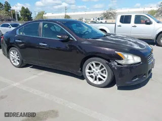 2011 Nissan Maxima 3.5 S with VIN 1N4AA5AP3BC811423, listed as a IAAI auction lot 41955977 with 158,356 mi miles. Bid and sale history available at carsss.com. Image 1.