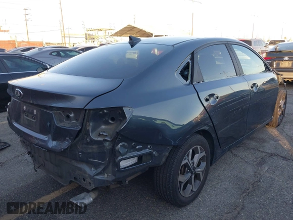 2021 Kia Forte FE z VIN 3KPF24AD1ME369590, wystawiony jako IAAI lot #41308194 z przebiegiem 71 462 mil mil oraz . Historia ofert i sprzedaży dostępna na DreamBid. Obrazek 4.