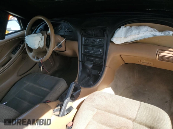 1998 Ford Mustang z VIN 1FAFP4440WF258072, wystawiony jako Copart lot #58944615 z przebiegiem 125 984 mil mil oraz Szkoda całkowita • Salvage title. Historia ofert i sprzedaży dostępna na DreamBid. Obrazek 8.