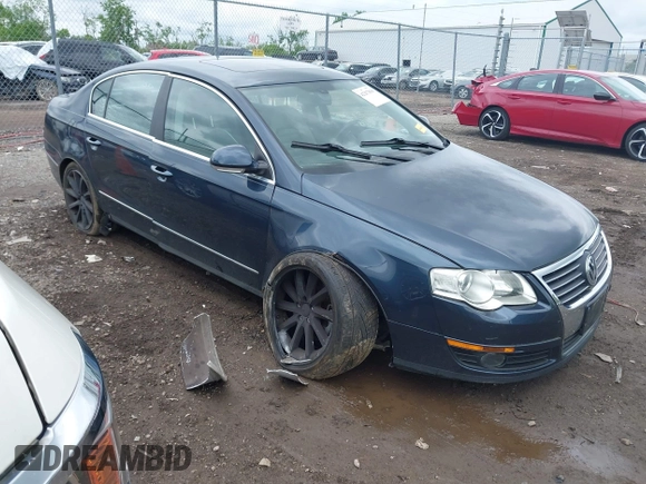 2006 Volkswagen Passat 3.6L V6 с VIN WVWCU73C96E215940, выставлен на аукционе IAAI как лот 42257810 с пробегом 102 795 миль миль и . История ставок и продаж доступна на DreamBid. Изображение 1.
