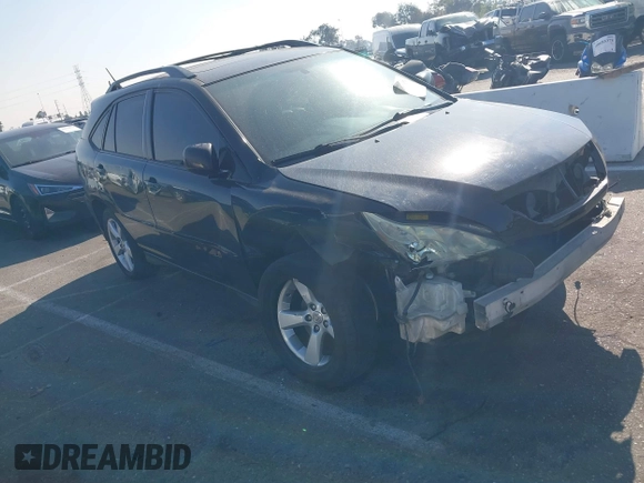 2004 Lexus RX 330 with VIN JTJGA31U940009748, listed as a IAAI auction lot 40813073 with 172,571 mi miles. Bid and sale history available at carsss.com. Image 1.