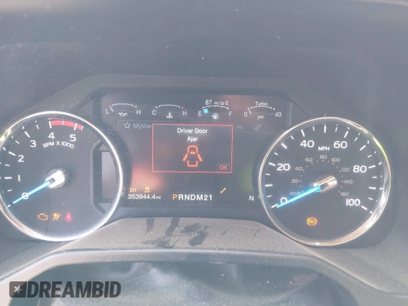 2017 Ford F-250 Lariat with VIN 1FT7W2BT1HEC08287, listed as a IAAI auction lot 42028870 with 3,533,944 mi miles and . Bid and sale history available at DreamBid. Image 7.