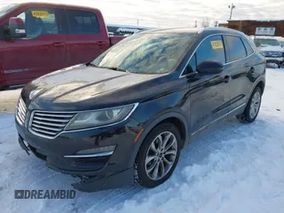 2015 Lincoln MKC with VIN 5LMTJ2AHXFUJ01440, listed as a IAAI auction lot 41526975 with 104,280 mi miles. Bid and sale history available at carsss.com. Image 2.