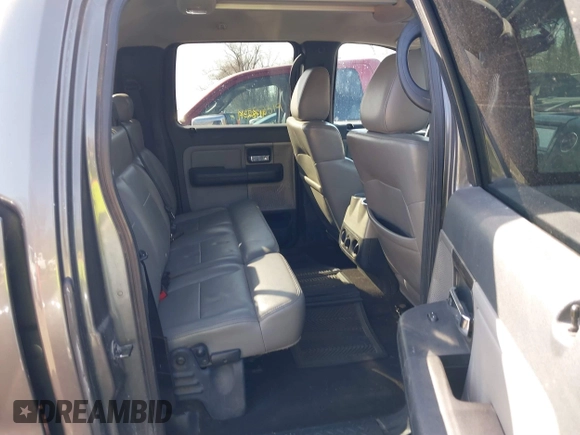 2004 Ford F-150 XLT with VIN 1FTPW145X4KB60082, listed as a IAAI auction lot 41768556 with 256,533 mi miles. Bid and sale history available at carsss.com. Image 8.
