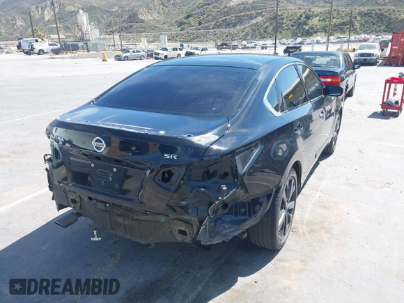 2017 Nissan Altima S z VIN 1N4AL3AP9HC173928, wystawiony jako IAAI lot #41884621 z przebiegiem 73 217 mil mil oraz . Historia ofert i sprzedaży dostępna na DreamBid. Obrazek 4.