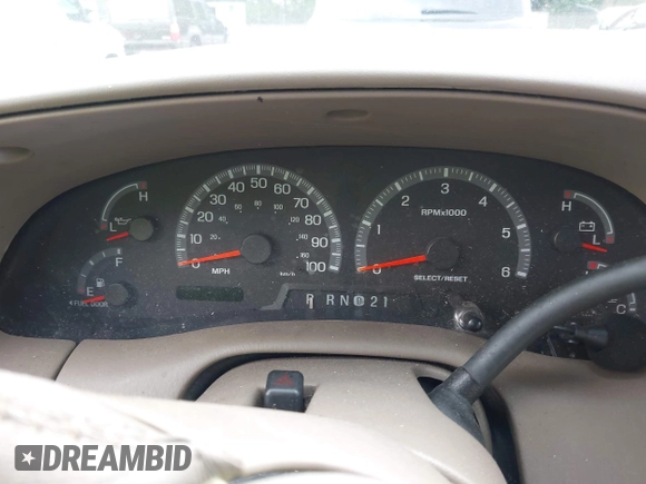 2001 Ford Expedition Eddie Bauer with VIN 1FMRU17LX1LB27819, listed as a IAAI auction lot 42378797 with 283,609 mi miles and . Bid and sale history available at DreamBid. Image 15.
