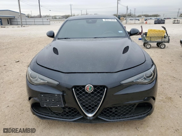 2018 Alfa Romeo Giulia Quadrifoglio with VIN ZARFAEAV7J7584118, listed as a Copart auction lot 87271414 with 97,844 mi miles and Salvage Title. Bid and sale history available at carsss.com. Image 5.