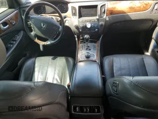 2013 Hyundai Equus Signature with VIN KMHGH4JH1DU062410, listed as a Copart auction lot 53730735 with 196,758 mi miles and Clean Title. Bid and sale history available at DreamBid. Image 8.