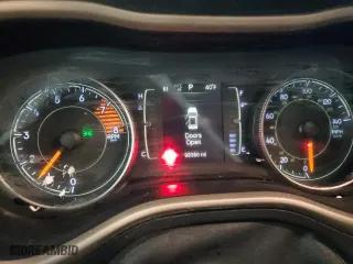 2016 Jeep Cherokee Altitude with VIN 1C4PJMCS3GW205254, listed as a Copart auction lot 43279015 with 98,350 mi miles and Salvage Title. Bid and sale history available at carsss.com. Image 9.