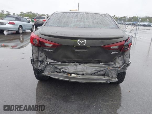 2014 Mazda 3 i Touring with VIN JM1BM1V72E1116035, listed as a IAAI auction lot 41378819 with 155,024 mi miles and . Bid and sale history available at DreamBid. Image 6.