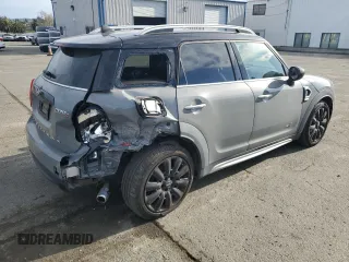 2020 MINI Countryman Cooper S with VIN WMZYX1C01L3L92456, listed as a Copart auction lot 48169145 with 43,433 mi miles and Salvage title. Bid and sale history available at DreamBid. Image 3.