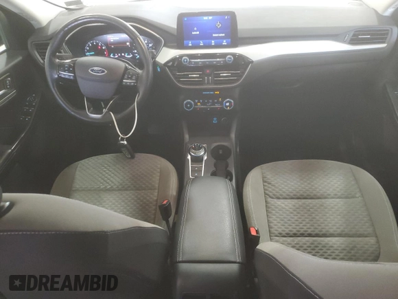 2021 Ford Escape SE z VIN 1FMCU0G60MUA68241, wystawiony jako Copart lot #57090665 z przebiegiem 127 851 mil mil oraz Czysty tytuł • Clean title. Historia ofert i sprzedaży dostępna na DreamBid. Obrazek 8.