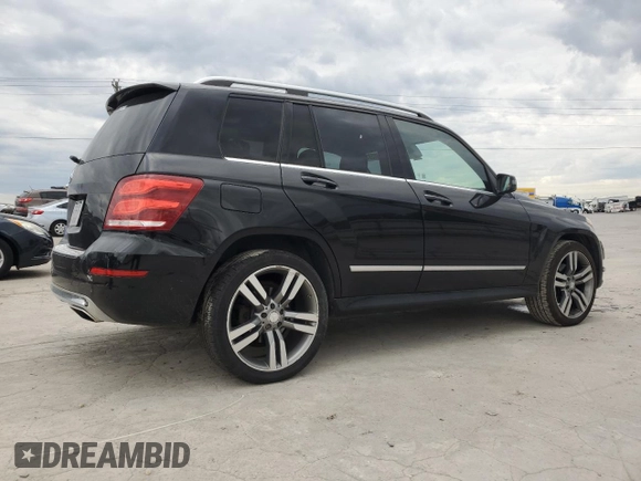 2015 Mercedes-Benz GLK 350 with VIN WDCGG5HB8FG426574, listed as a Copart auction lot 71465913 with 121,840 mi miles and . Bid and sale history available at DreamBid. Image 3.