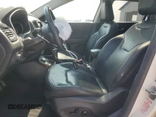 2018 Jeep Compass Limited z VIN 3C4NJDCB6JT206659, wystawiony jako Copart lot #58779315 z przebiegiem Nie podano mil oraz Szkoda całkowita • Salvage title. Historia ofert i sprzedaży dostępna na DreamBid. Obrazek 7.