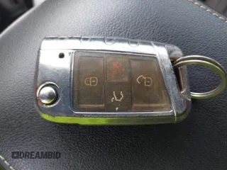 2022 Volkswagen Tiguan S z VIN 3VV1B7AX0NM126321, wystawiony jako IAAI lot #41939646 z przebiegiem 62 309 mil mil oraz . Historia ofert i sprzedaży dostępna na DreamBid. Obrazek 11.