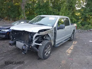 2018 Ford F-150 XL z VIN 1FTEW1EP3JFB34130, wystawiony jako IAAI lot #42539984 z przebiegiem 95 077 mil mil oraz . Historia ofert i sprzedaży dostępna na DreamBid. Obrazek 18.