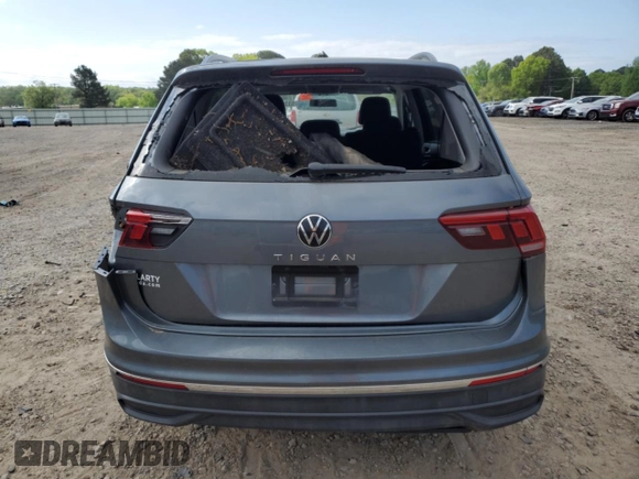 2022 Volkswagen Tiguan S z VIN 3VV1B7AX7NM119771, wystawiony jako Copart lot #53388255 z przebiegiem 50 757 mil mil oraz Szkoda całkowita • Salvage title. Historia ofert i sprzedaży dostępna na DreamBid. Obrazek 6.