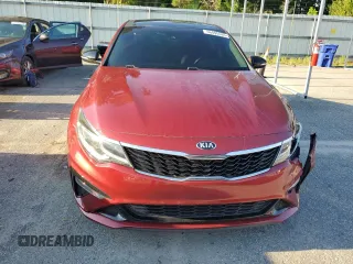 2020 Kia Optima SE z VIN 5XXGT4L37LG450881, wystawiony jako Copart lot #56495535 z przebiegiem 51 809 mil mil oraz Szkoda całkowita • Salvage title. Historia ofert i sprzedaży dostępna na DreamBid. Obrazek 5.