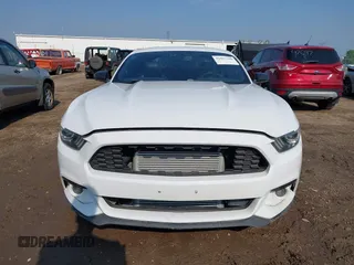 2015 Ford Mustang EcoBoost с VIN 1FA6P8TH4F5318890, выставлен на аукционе IAAI как лот 42427160 с пробегом 52 051 миль миль и . История ставок и продаж доступна на DreamBid. Изображение 12.